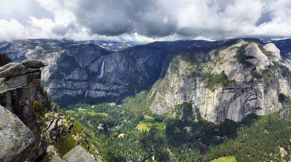 Yosemite Valley neighborhood in When Visiting Yosemite