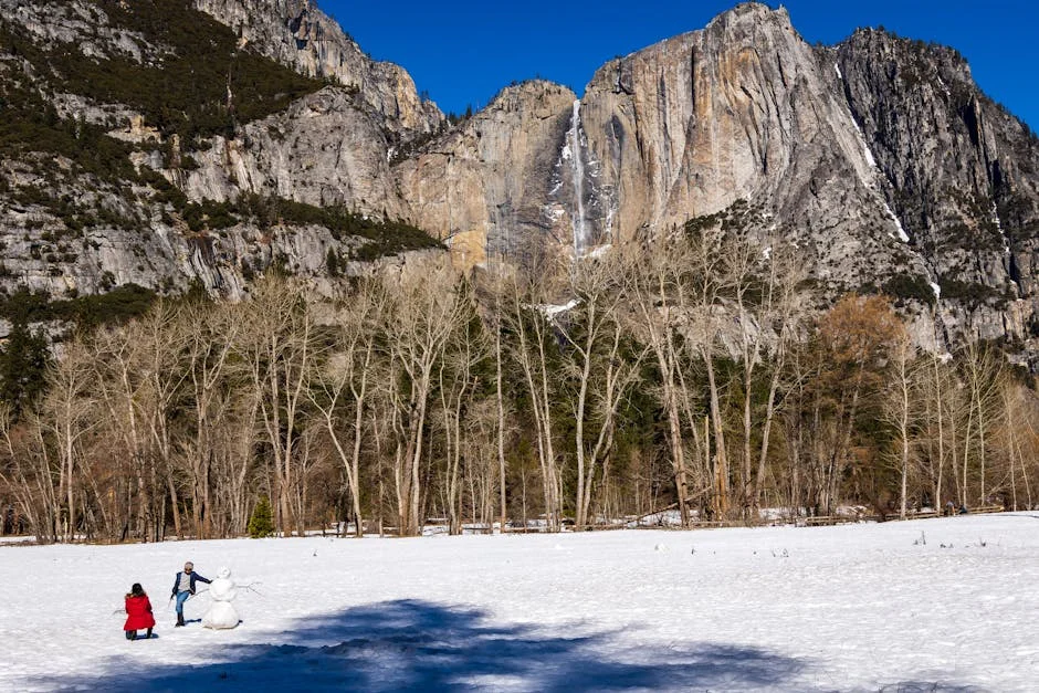Yosemite Valley neighborhood in Yosemite in Winter